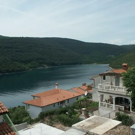 Guest house By The Sea Duga Luka